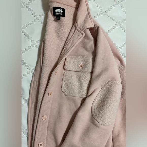 Roots Shacket - Picture 7 of 8